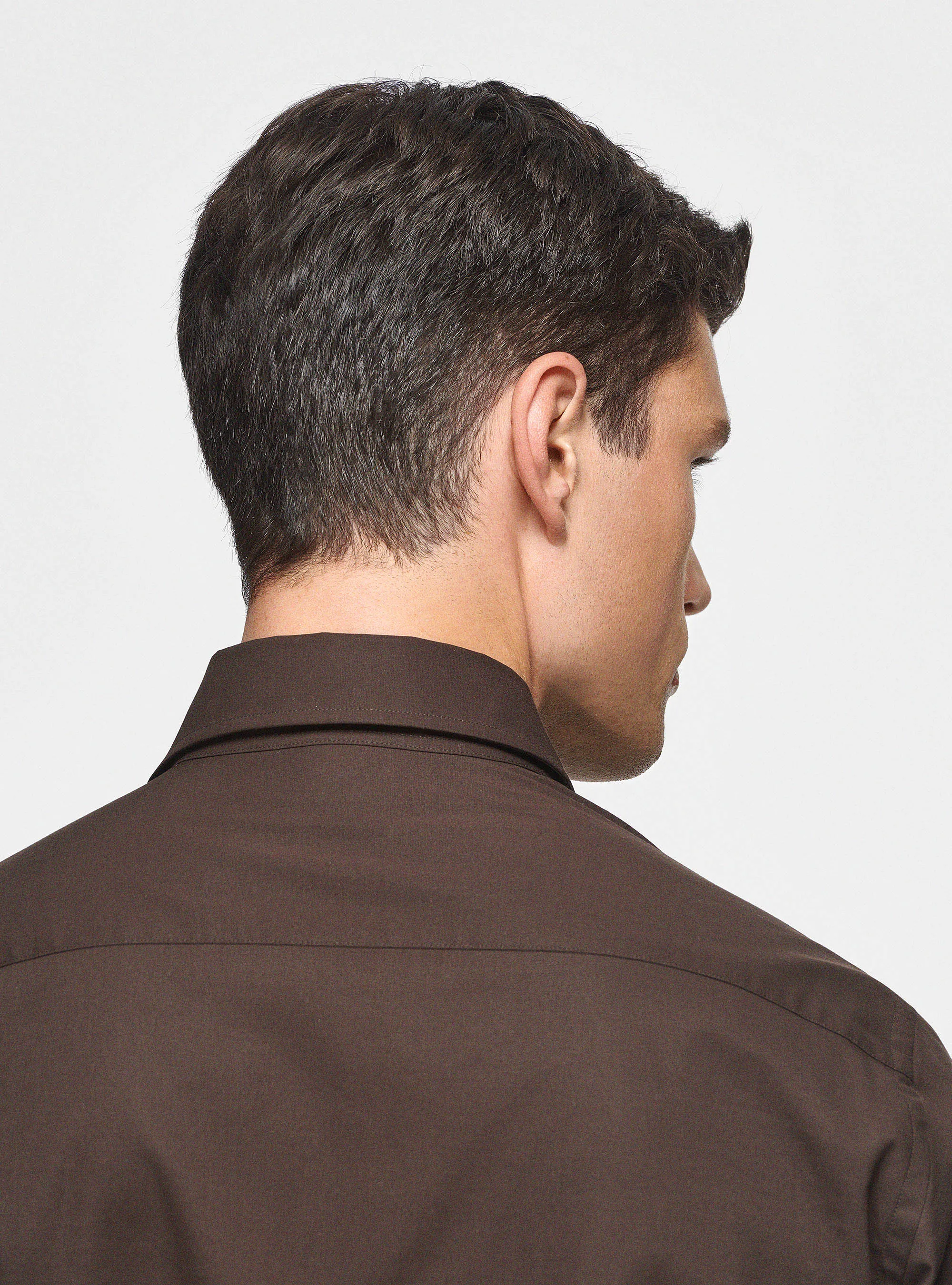 Camisa de popelina elástica
